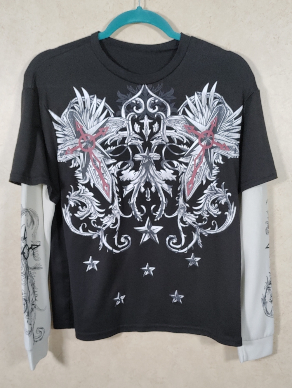 J184 Unbranded Black Layered Look L/S Knit Shirt with Cross and Star Motif S